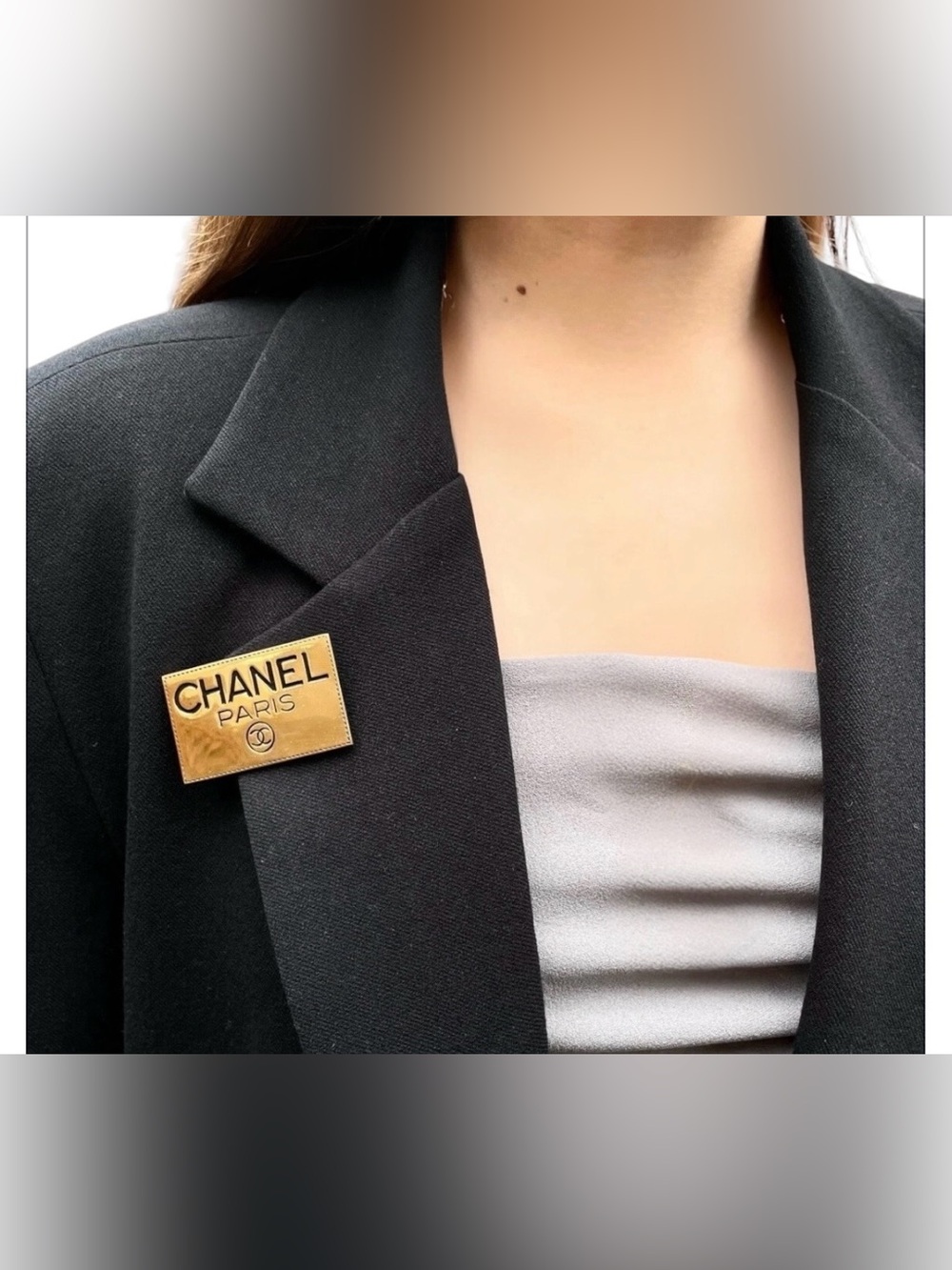 CHANEL Brooch